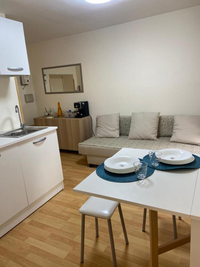 Casa Mattia Apartment Napoli Ngoại thất bức ảnh